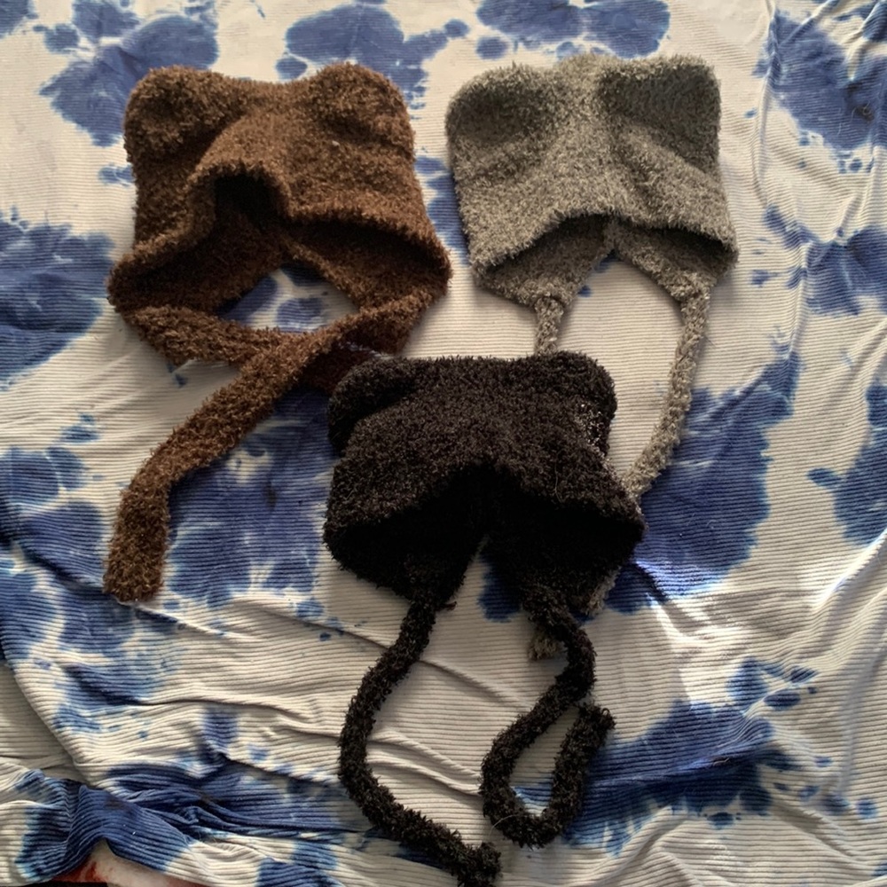 Oversized cute bear hat set